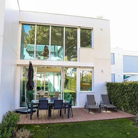 Villa Central By Garvetur Quarteira Exterior photo